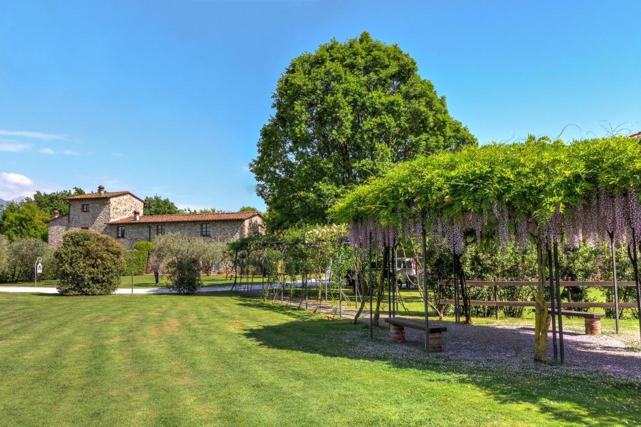 Antico Casale Guest House ซาร์ซานา ภายนอก รูปภาพ