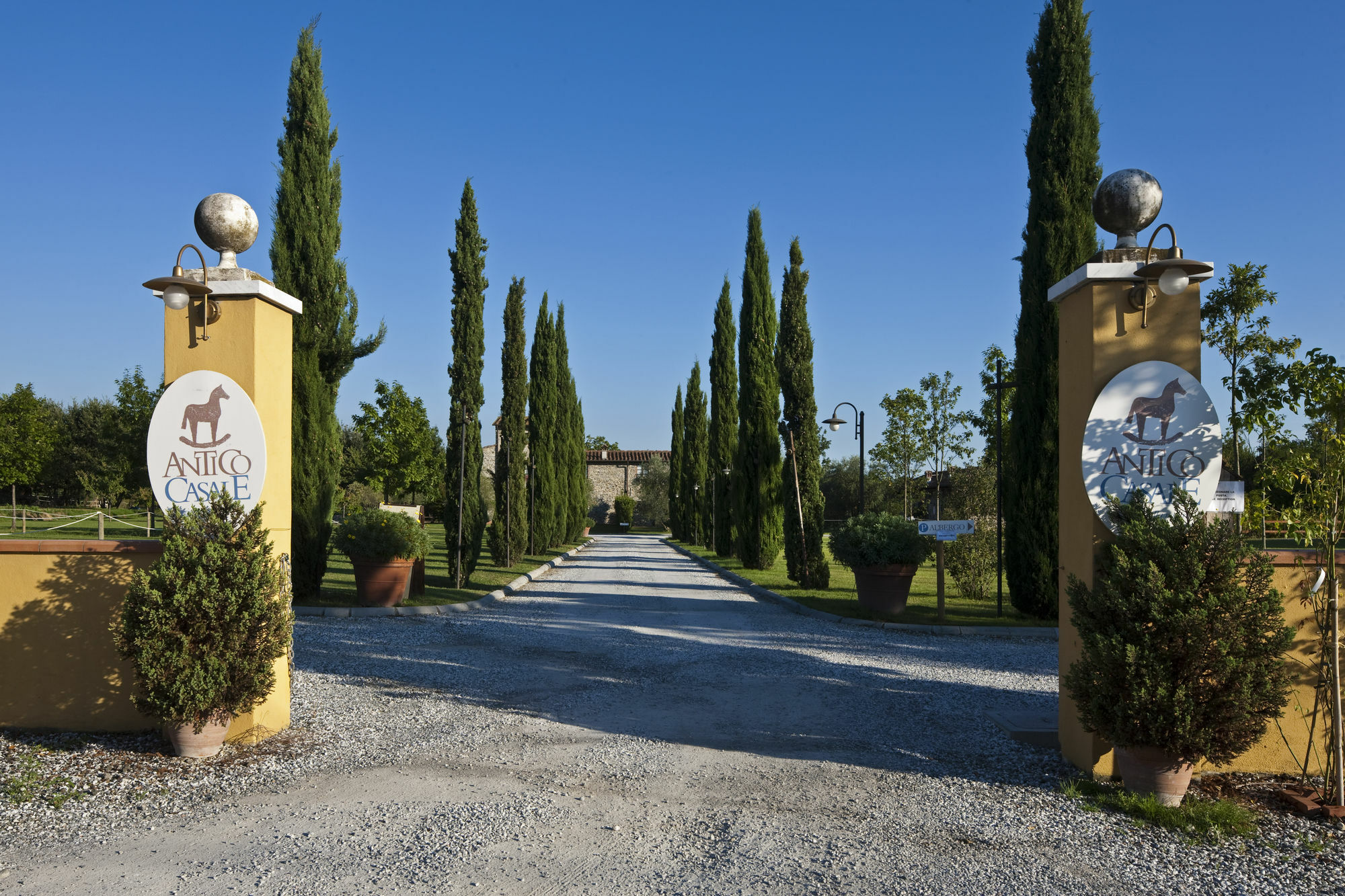 Antico Casale Guest House ซาร์ซานา ภายนอก รูปภาพ